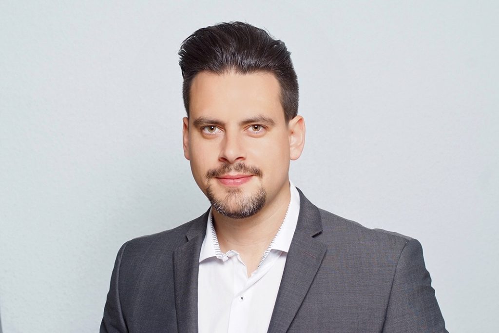Oliver Sonntag, CEO, Nano-Care Deutschland AG