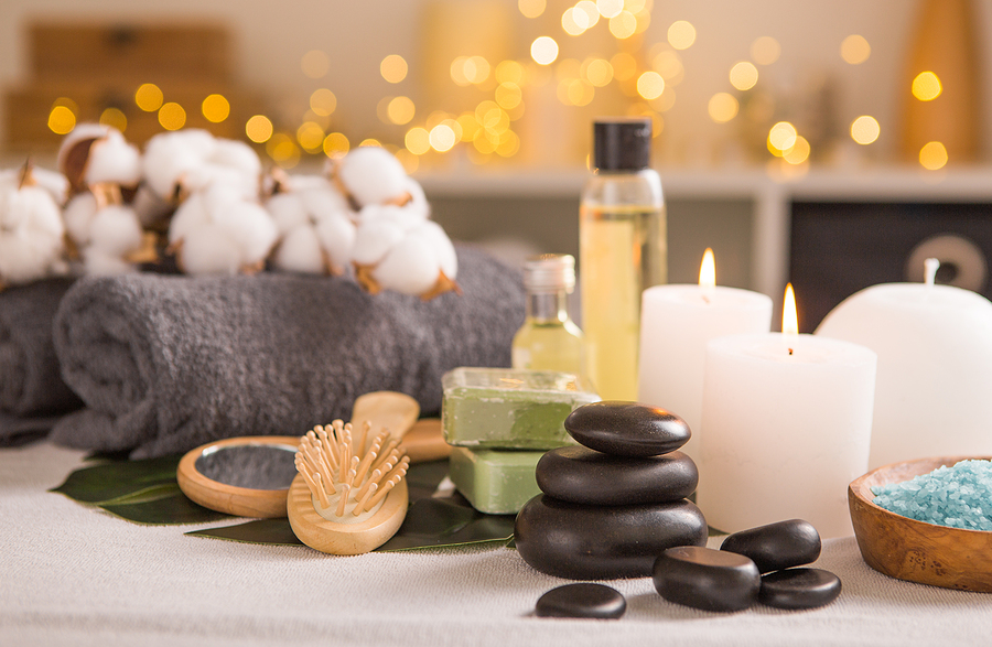 Selecting from different scent categories