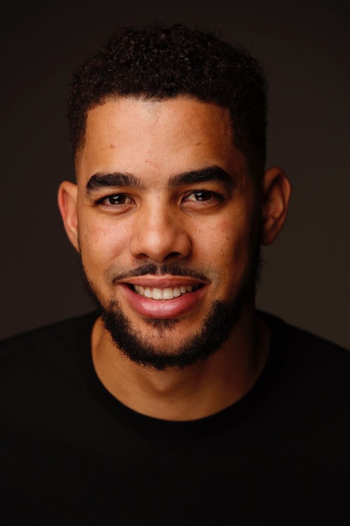 Hayes Thomas