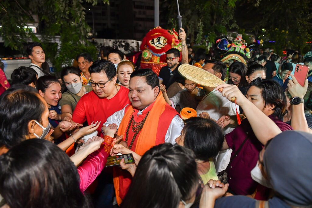 Guruji Shrii Arnav at the Sacred Navratri celebrations at the Silom Road in Bangkok