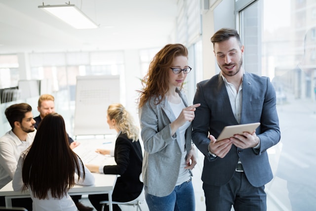 Businesses Turn to Free Job Posts as Hiring Costs Climb
