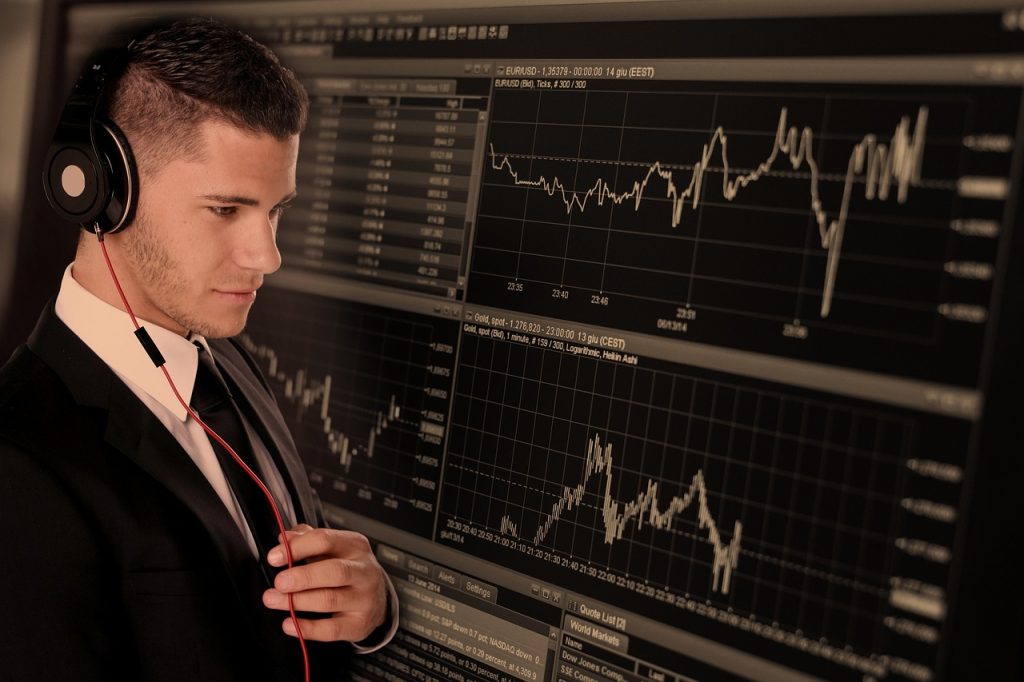 The Best Strategic Model To Invest In The Forex Market